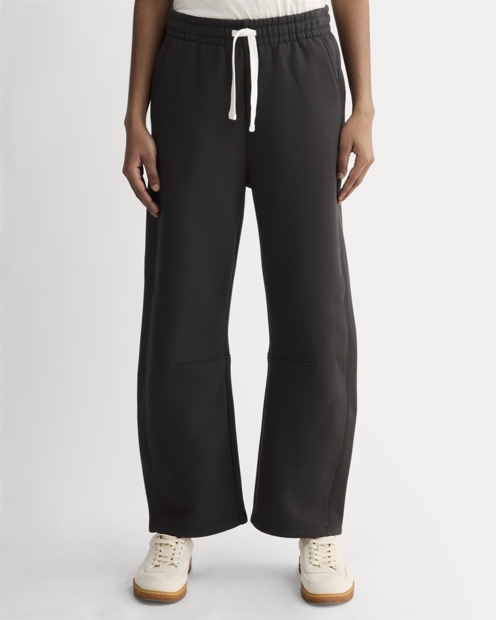 Luxe Fleece Barrel Sweatpant | Black - Image 3