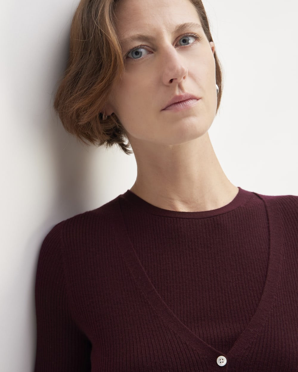 The Cardigan in Ultrasoft Merino | Burgundy - Image 4