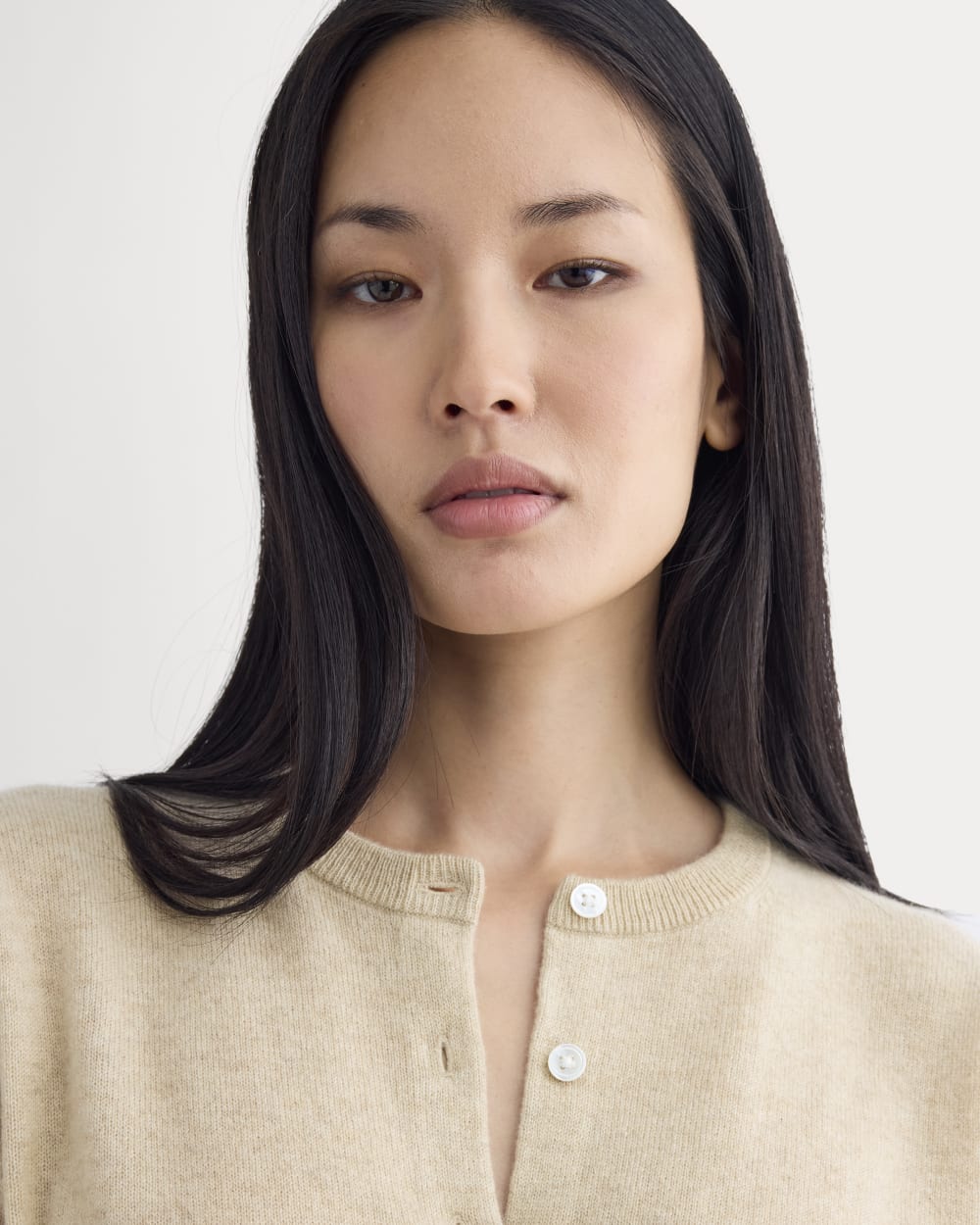 Cashmere Cropped Cardigan | Heather Light Camel - Image 4