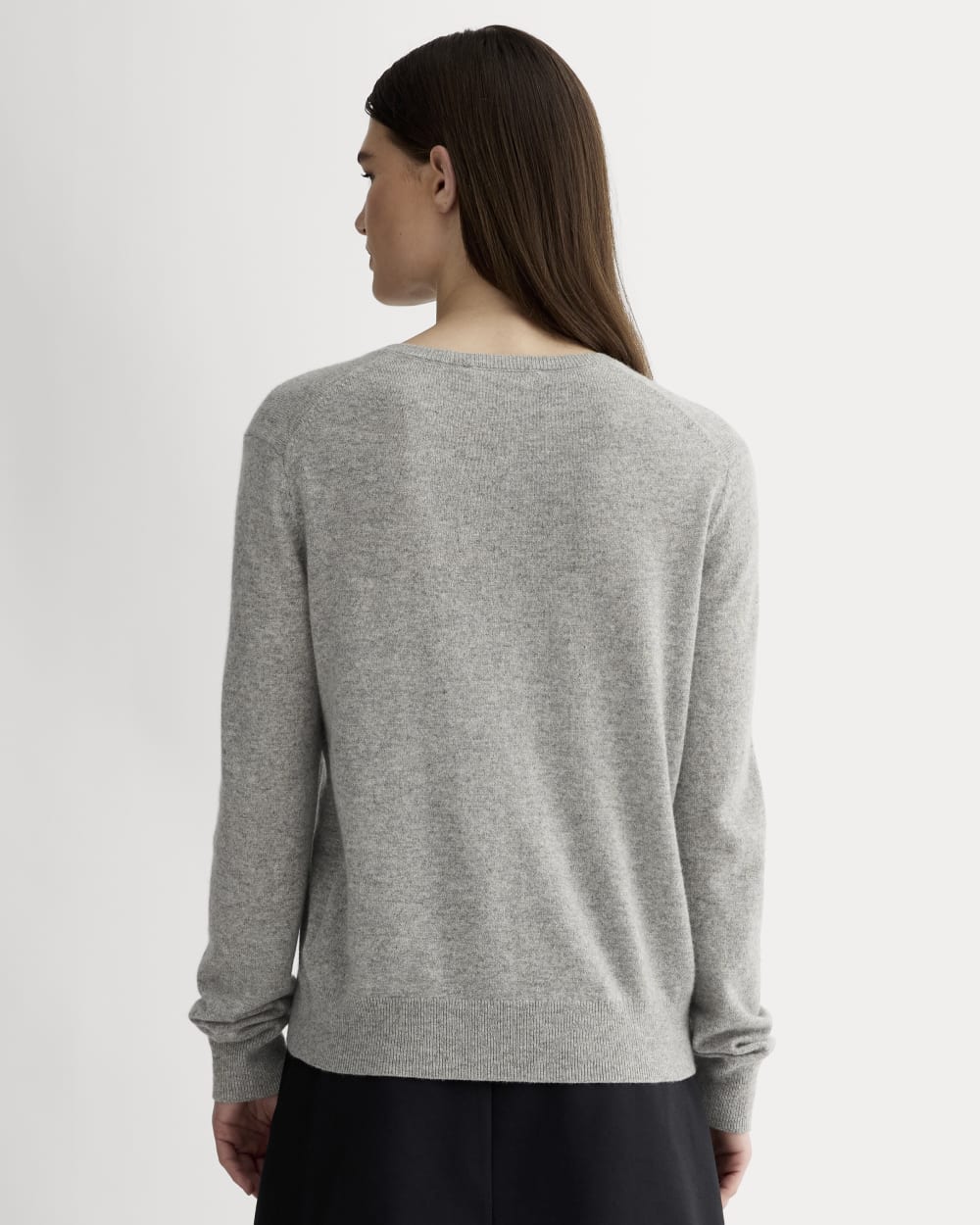 The Classic Cardigan in Cashmere | Light Heather Grey - Image 5