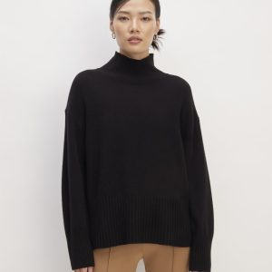 The Cashmere Oversized Turtleneck | Black