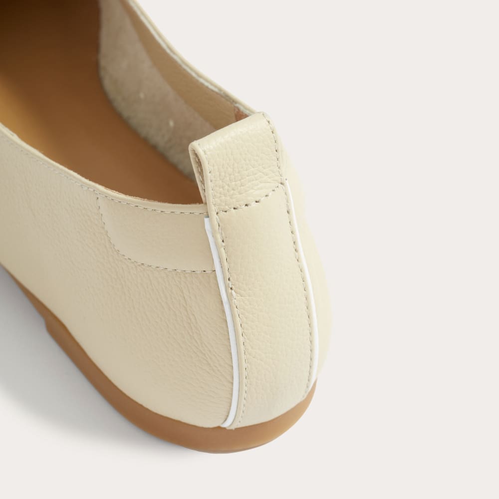 The Day Glove in Narrow Fit | Cream - Image 7