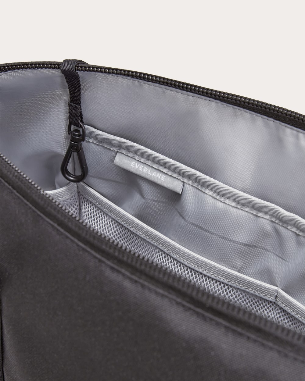 The ReNew Transit 3-Way Tote | Black - Image 4