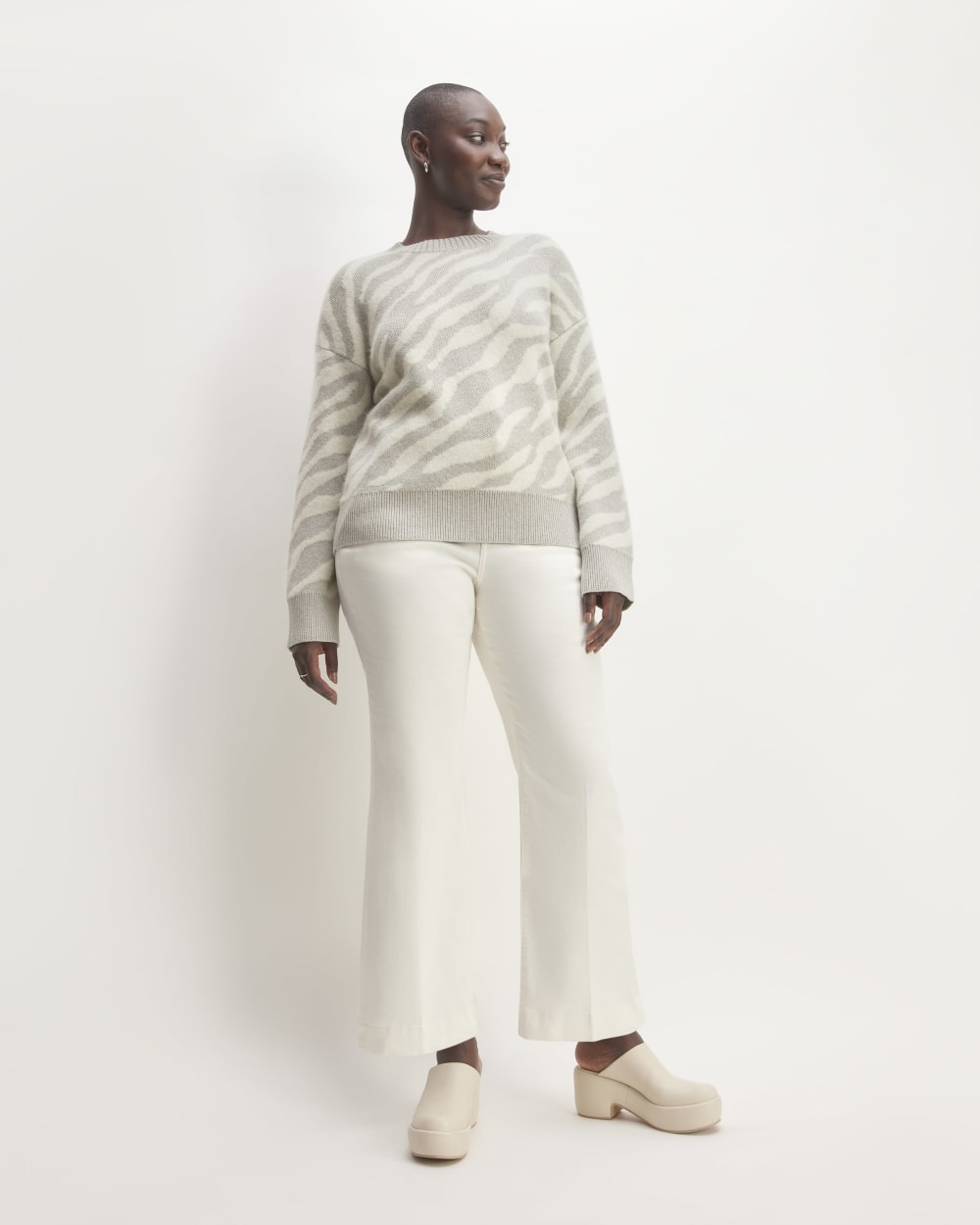 The Alpaca Tiger Jacquard Crewneck | Heathered Grey / Snow - Image 3