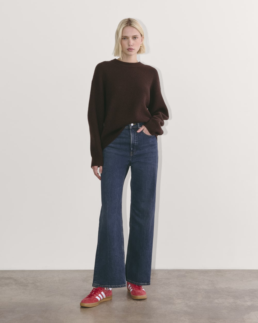 The Cocoon Crew in Wool Cashmere | Americano - Image 6