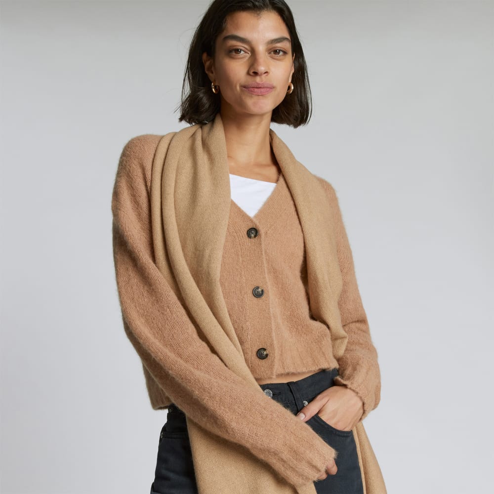 The Alpaca V-Neck Cropped Cardigan | Warm Taupe - Image 4