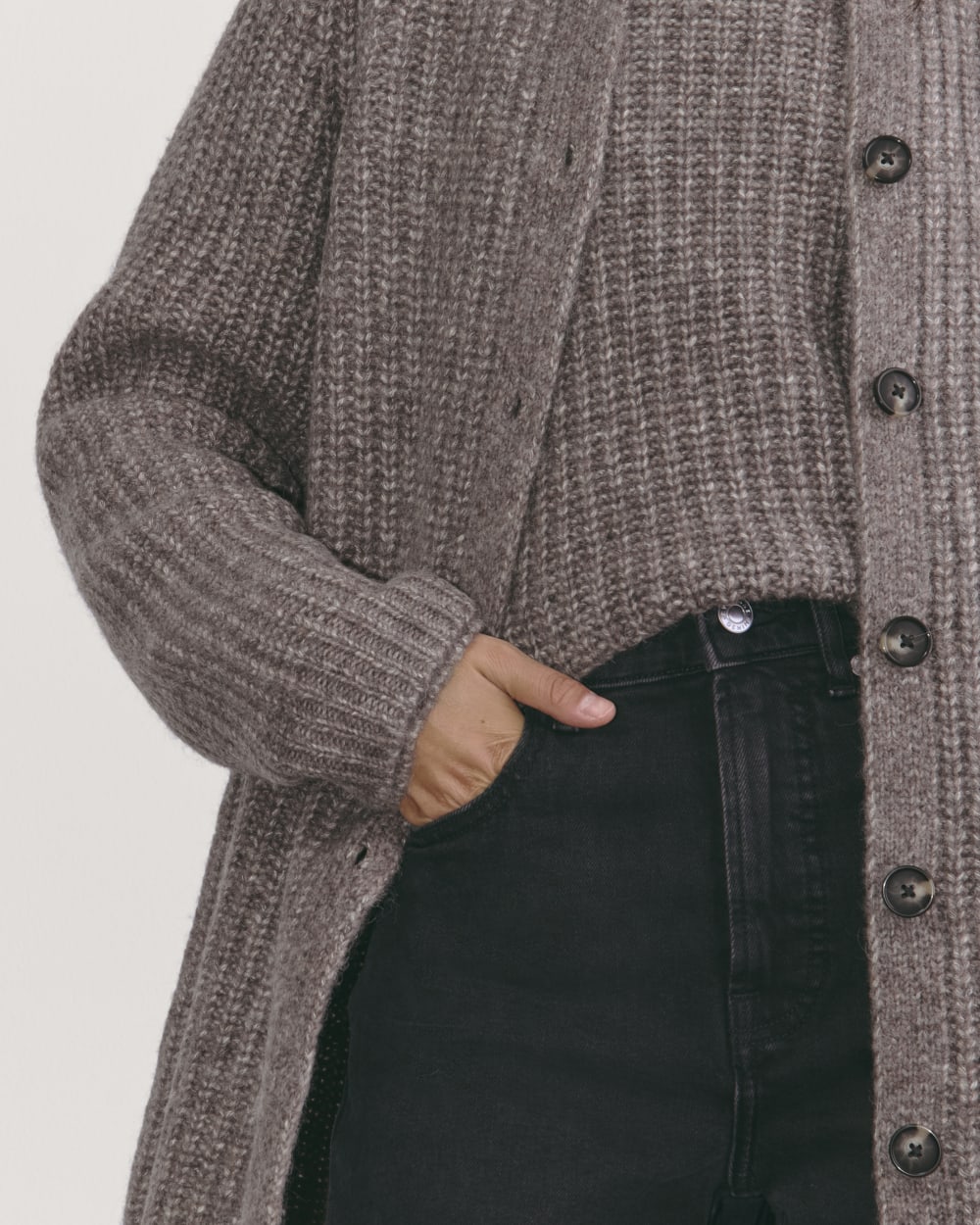 The Fisherman Cardigan in Cloud | Taupe Melange - Image 3