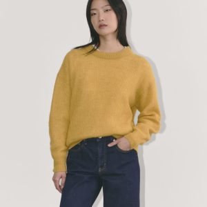 The Cocoon Crew in Alpaca | Golden Yellow