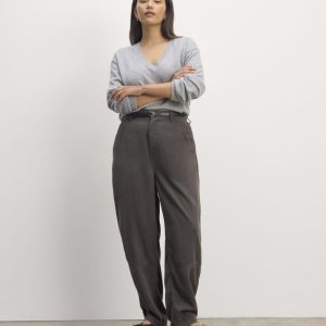 The Chino in Buttersoft | Graphite