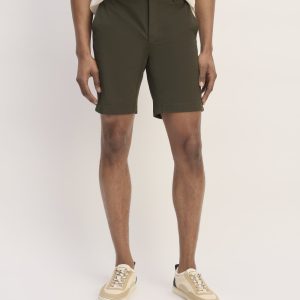 The 9 Slim-Fit Performance Chino Short | Carob