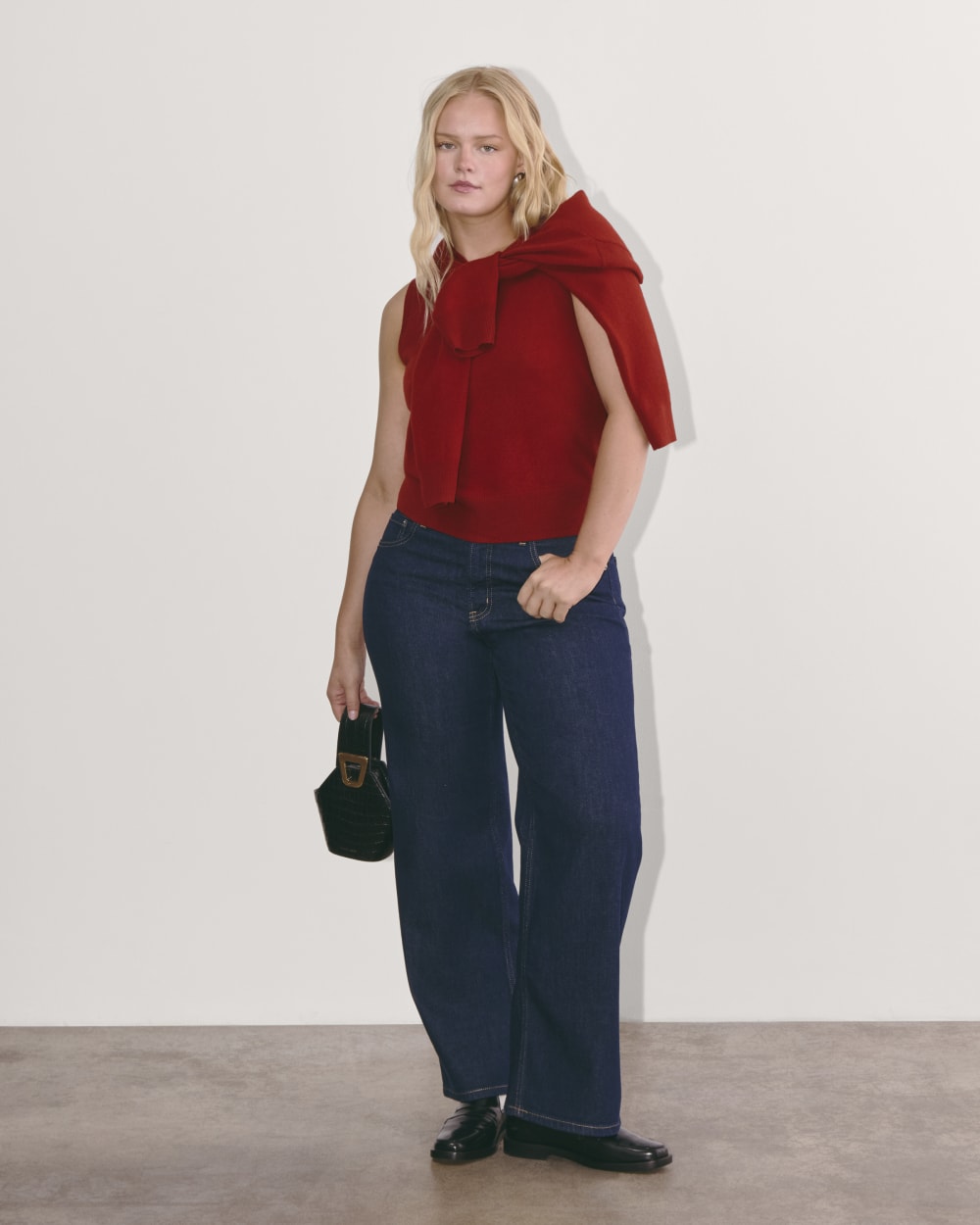 The Classic Tank in Cashmere | Berry Red - Image 4