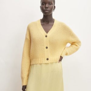 The Alpaca V-Neck Cropped Cardigan | Raffia