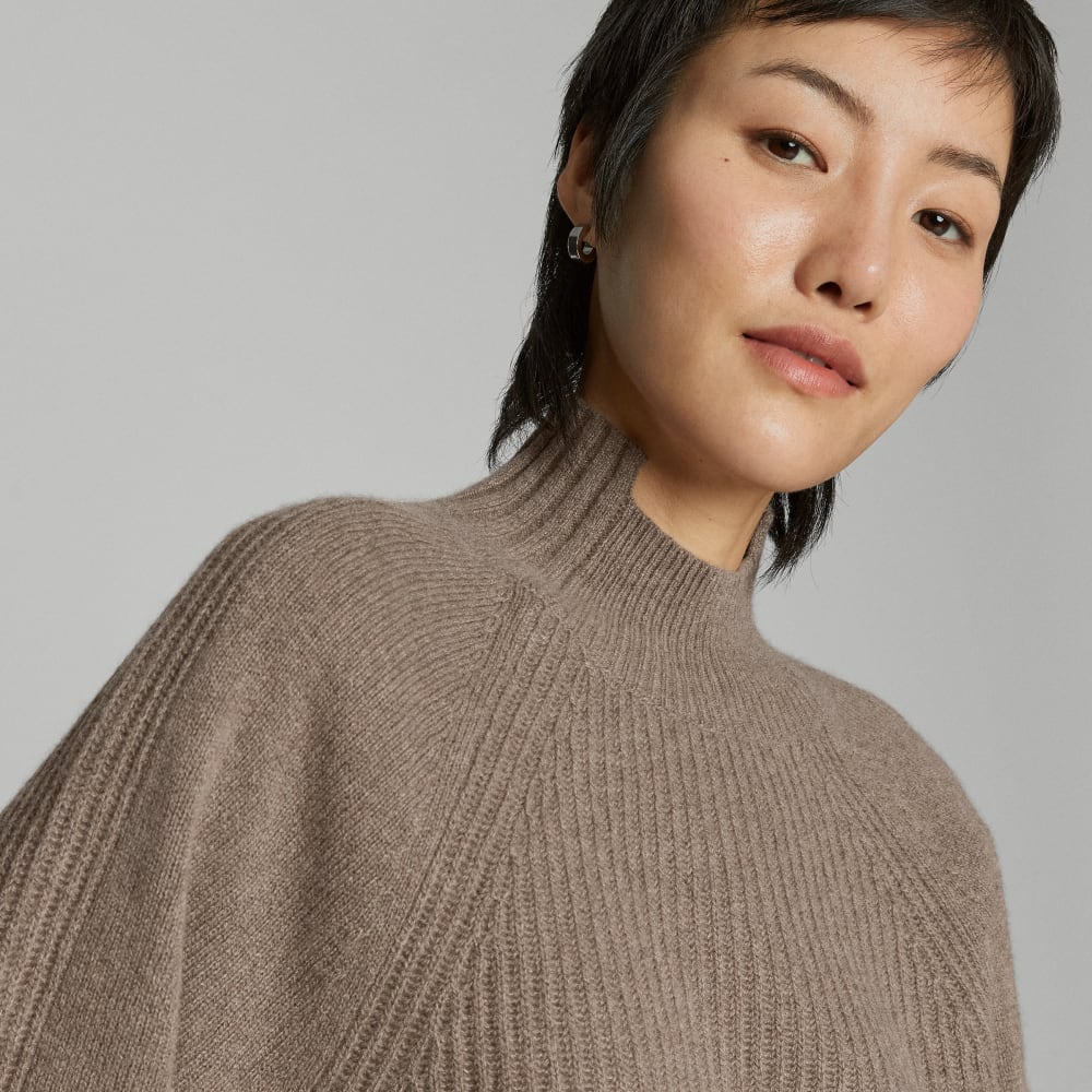 The Cashmere Ribbed Turtleneck | Heathered Taupe Grey - Image 4