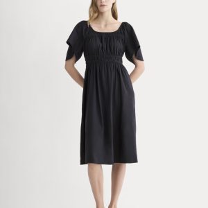 The Flutter-Sleeve Dress in Stretch Linen | Black