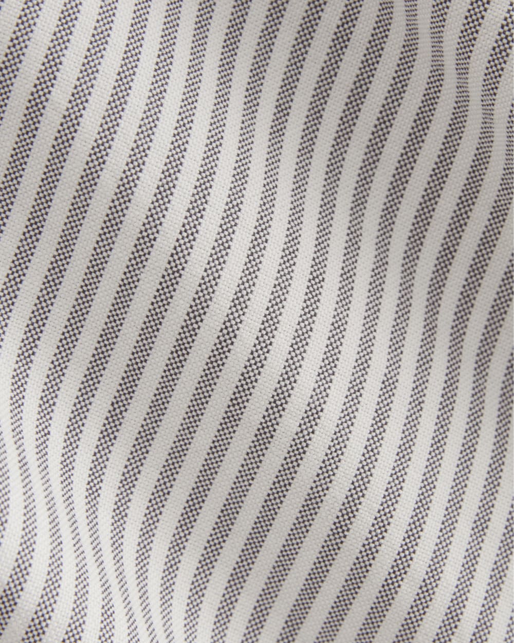 The Boxy Oxford | Black / White - Image 6