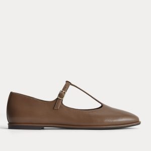 The Leather T-Strap Flat | Rum