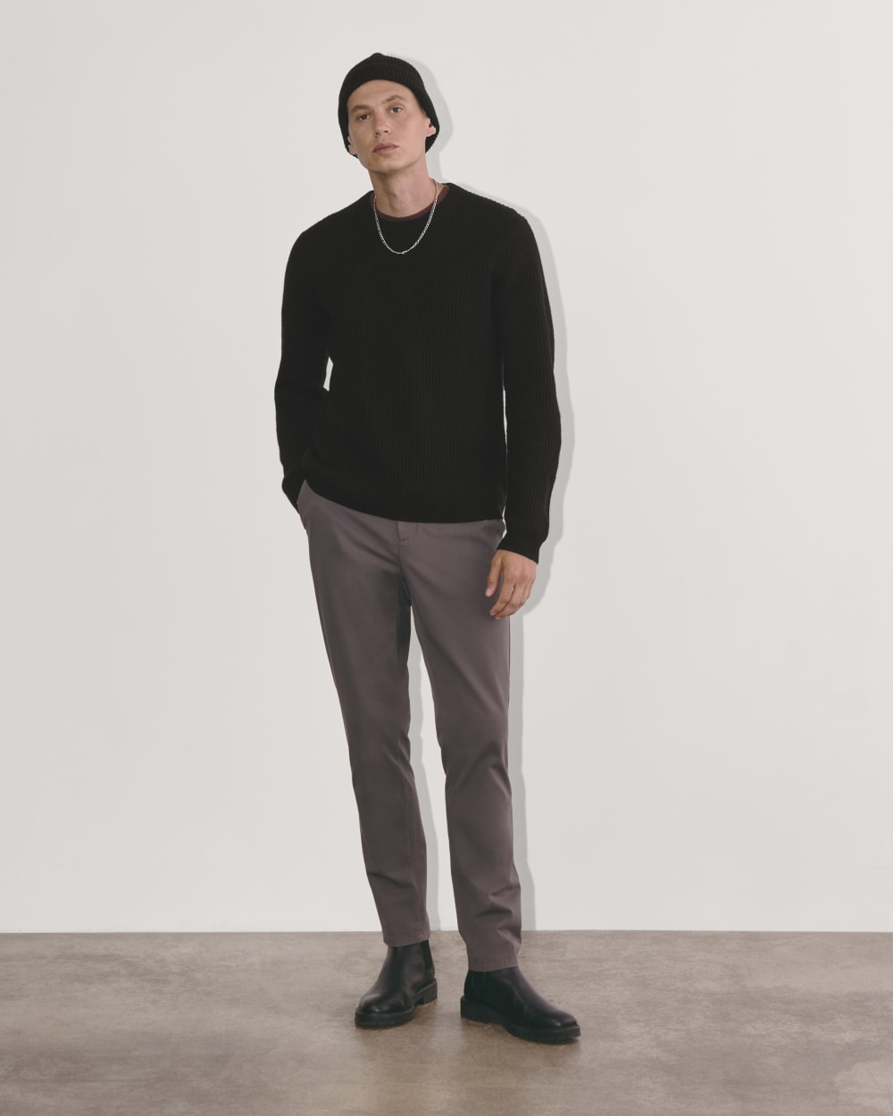 The Fisherman Crew in Wool Cashmere | Black - Image 3