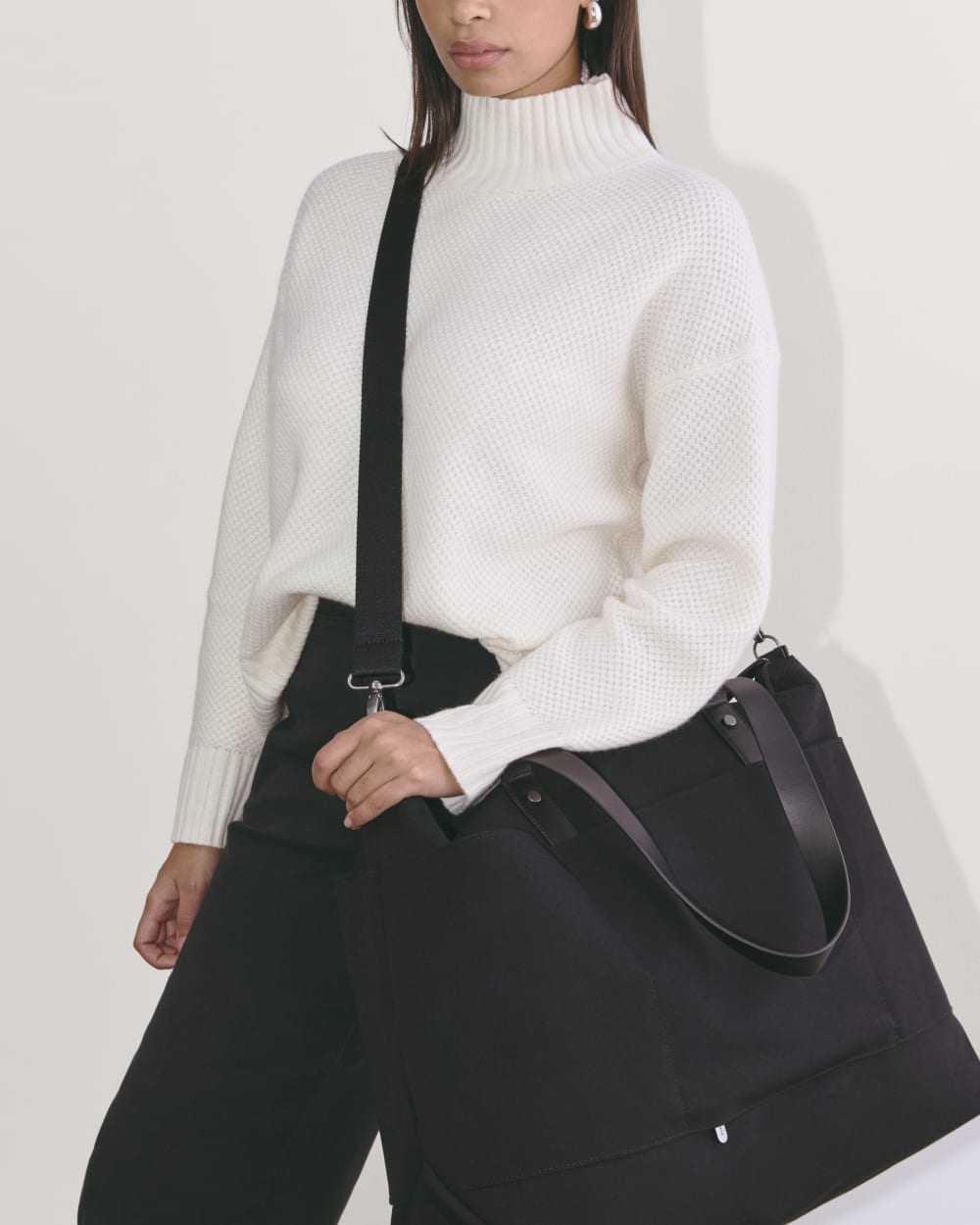 The Canvas Weekender | Black - Image 8